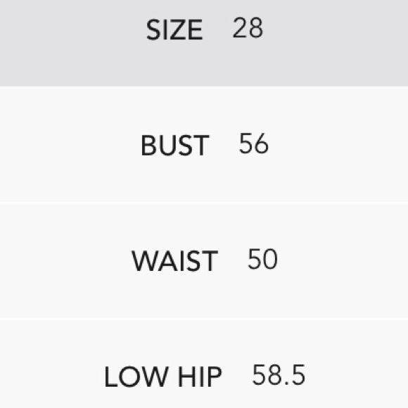 4X 26/28W Black Asymmetrical Twist Dress - Picture 9 of 11